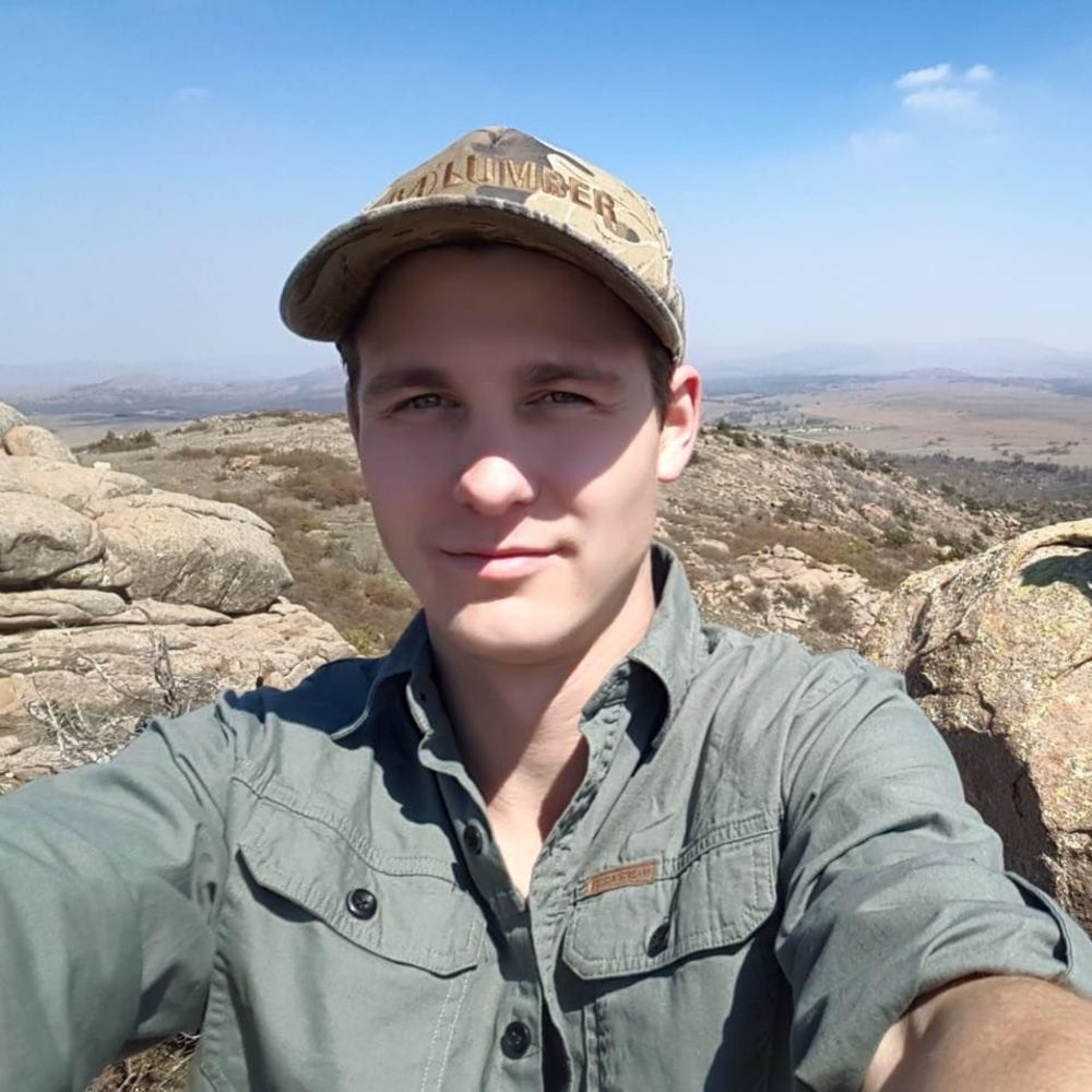 Meet your Posher, Jonathan